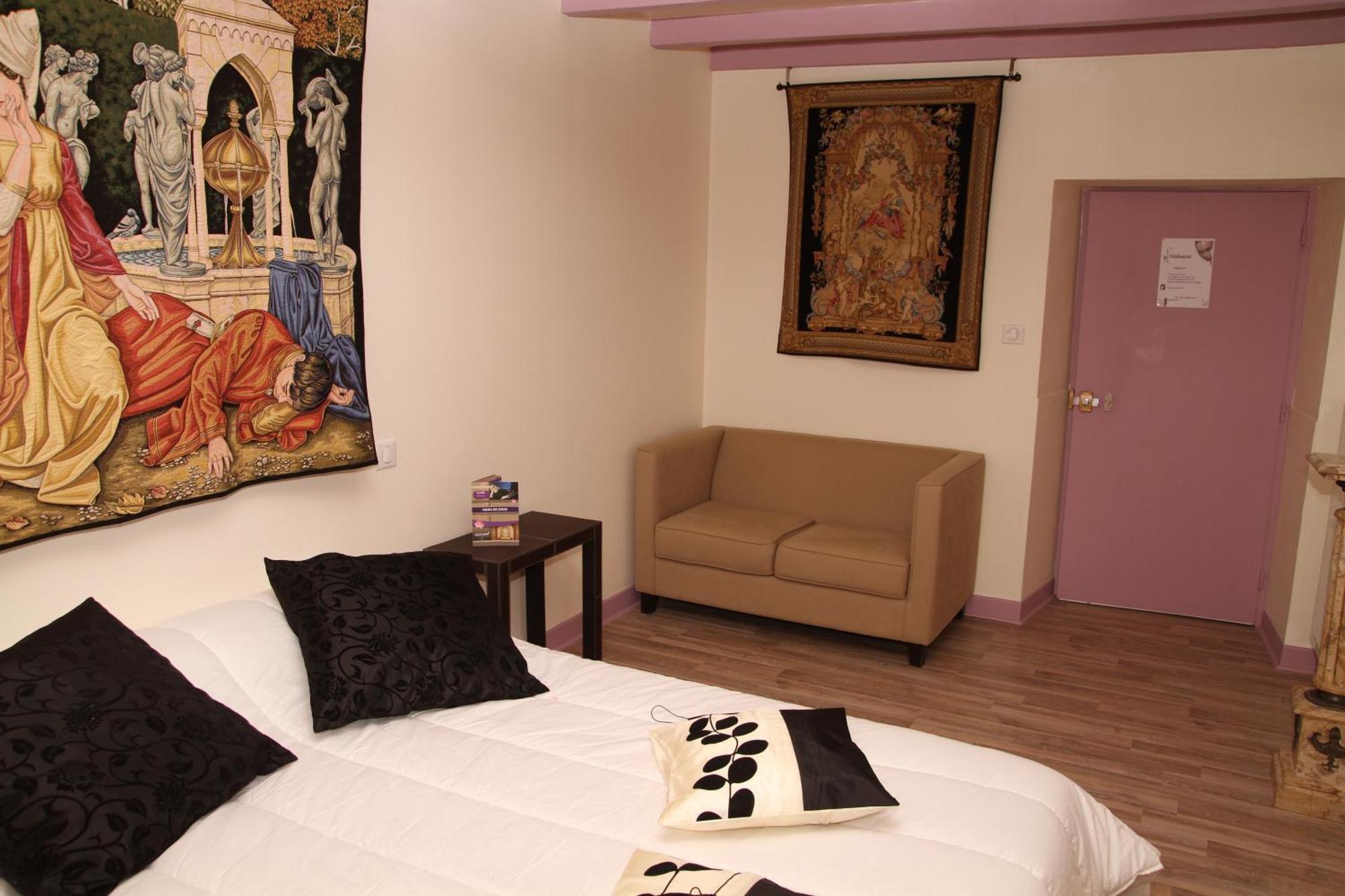 L'Hedoniste Hotel Cherac Luaran gambar
