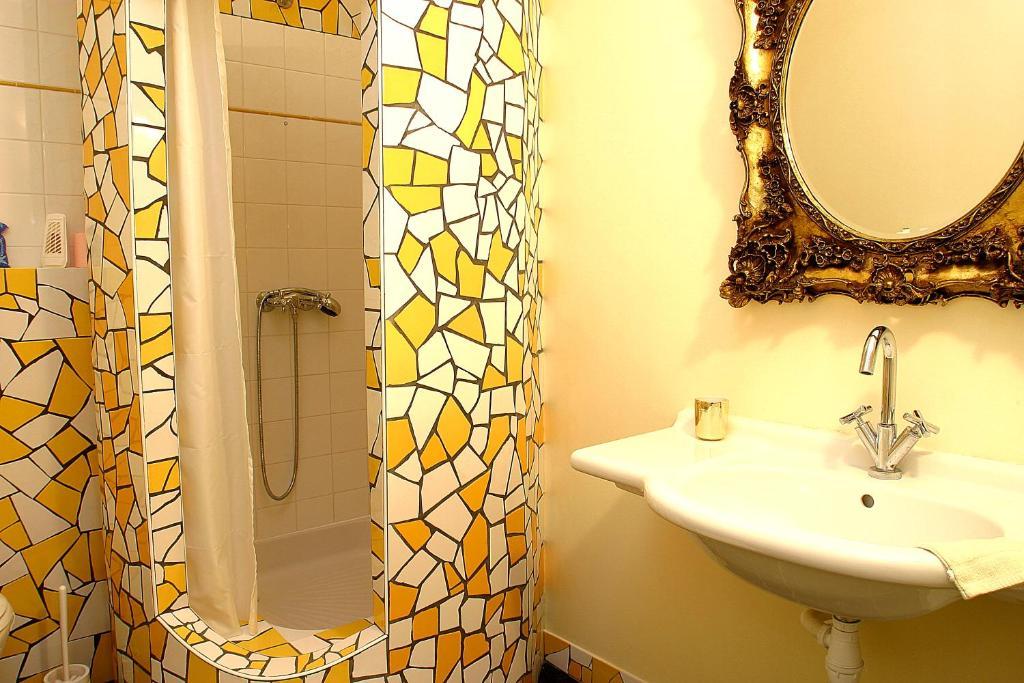 L'Hedoniste Hotel Cherac Luaran gambar